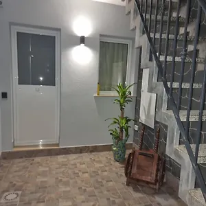 https://al-punto-catania.catania-hotels.net