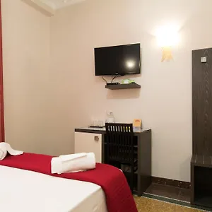 https://anthony-47.it-romehotels.com